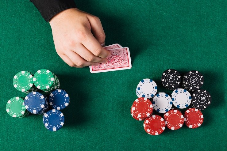Bagan tingkat loyalitas asiacasino menampilkan manfaat progresif dari Member hingga Diamond